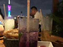 -广州柏悦酒店·悦吧·顶楼露天酒吧