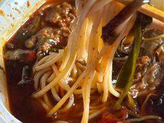 -粉八·云南米线·建水烧烤(常熟路店)