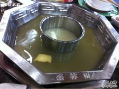 -绵阳森林雨鸭肠王火锅城(丽景花城店)