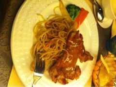 蜜胡鸡扒-麦茜哥牛扒城(中银店)