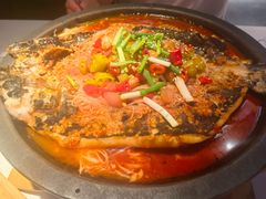 -鸣记脆皮烤鱼·海鲜烤鱼(三八广场店)