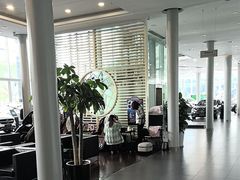 -乐清中升星辉奔驰4S店(乐成市区店)