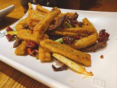 牛干巴炒藕条-云海肴·云南小炒·汽锅鸡(天津国金汇店)