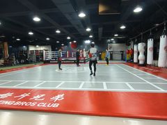 -格斗兄弟搏击健身训练馆(望京店)