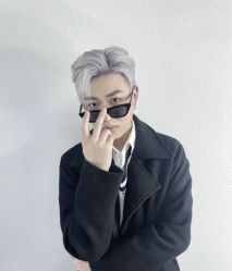 -东梵造型·烫发染发接发连锁SALON