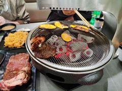 -啊美丽炭火烤肉(滑翔一店)