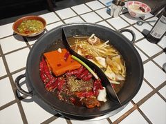 -贰回巷火锅馆(钟楼店)