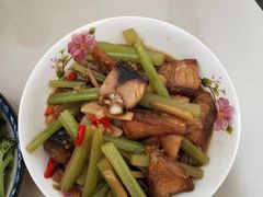 -天鹅到家·保姆月嫂育儿嫂(蔚蓝海岸店)