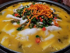 -山城外·非遗酸菜鱼(蜀都万达店)