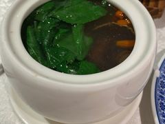 -五稻厨房粤西菜(新闻店)