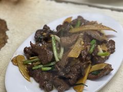-雄伟美食(高沙中街店)