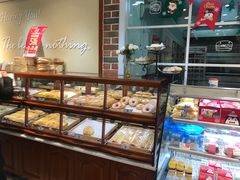 面包甜点陈列柜-丹香(青岛南京路店)