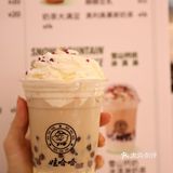 小时候的快乐又回来啦[糖果]来杯娃哈哈奶茶超快乐
