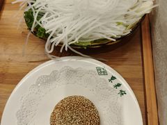 芝麻烧饼-东来顺饭庄(天坛店)