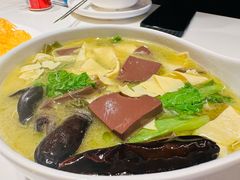 -正黄旗海鲜烧烤大排档(延安路总店)