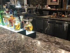 -上海锦江汤臣洲际大酒店柒酒廊