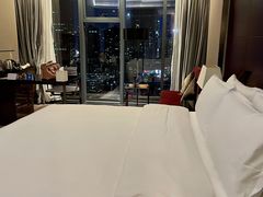 -广州天河希尔顿酒店