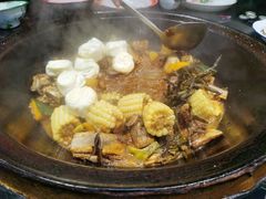 -鱼窝棚柴火铁锅炖(富山屯店)