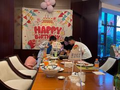 -岷山饭店-芝芝自助餐厅