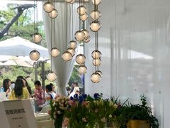 餐饮设施-罗红摄影艺术馆