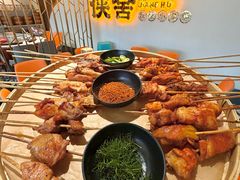 -侠舍·江湖烤全羊·大排档(沌口总店)