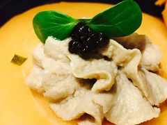鹅肝酱葱油饼-民国红公馆·秦淮八艳(夫子庙店)