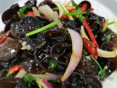 木耳洋葱-令氏家外家周秦食府(高新店)