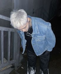 -川和潮人
