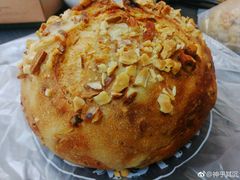 列巴帽-Juicy Bakery(大学路店)