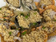 -四川小胡子海鲜(丁村万人海鲜广场店)