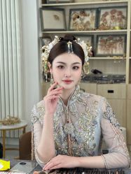 -艺憬婚纱礼服·造型(二七万达店)