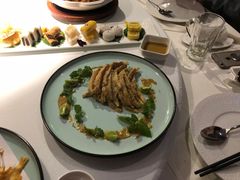 -贝勒爷·酥不腻烤鸭