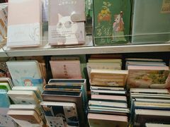-三福时尚(三峡广场华夏银座店)
