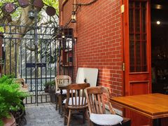 -古董花园(思南路42弄小区店)