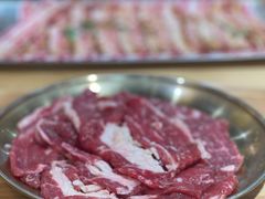 -汉城烤肉·黑金冠(华山路店)