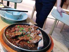 -蜜桃餐厅·伴山(绿宝广场店)