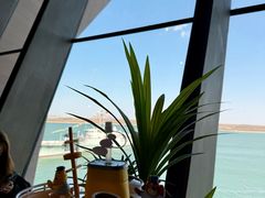 -抱抱地球咖啡馆(国家海洋博物馆店)