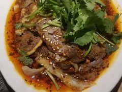 -盛宏鑫·四川鲜鱼馆(一元路店)
