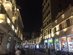 -海口骑楼小吃街