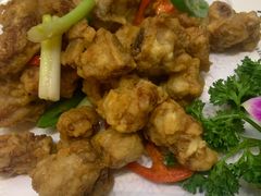 -香巴拉云南餐厅(华莱坞店)