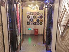 -唱吧麦颂KTV(西单华威潮铺街店)