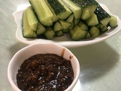 蘸酱黄瓜-那达慕蒙古风味酒楼