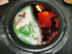 -宽板凳老灶火锅(南礼士路店)