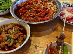 -琥珀老六龙虾(四里河店)