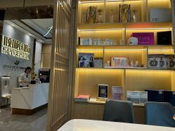 -香港倾城国际·美容美体中心