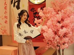 -黄记煌三汁焖锅(新佳丽江汉路店)