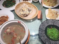 -梁家大院•农家菜(昆山会展中心店)