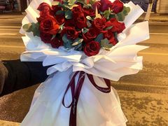 -玫瑰之约(花之语鲜花店)