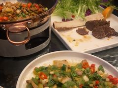 -桂花里·衢州菜·精酿餐吧(未来科技城万达广场店)