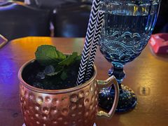 -鲨鱼美式餐厅酒吧Sharky
